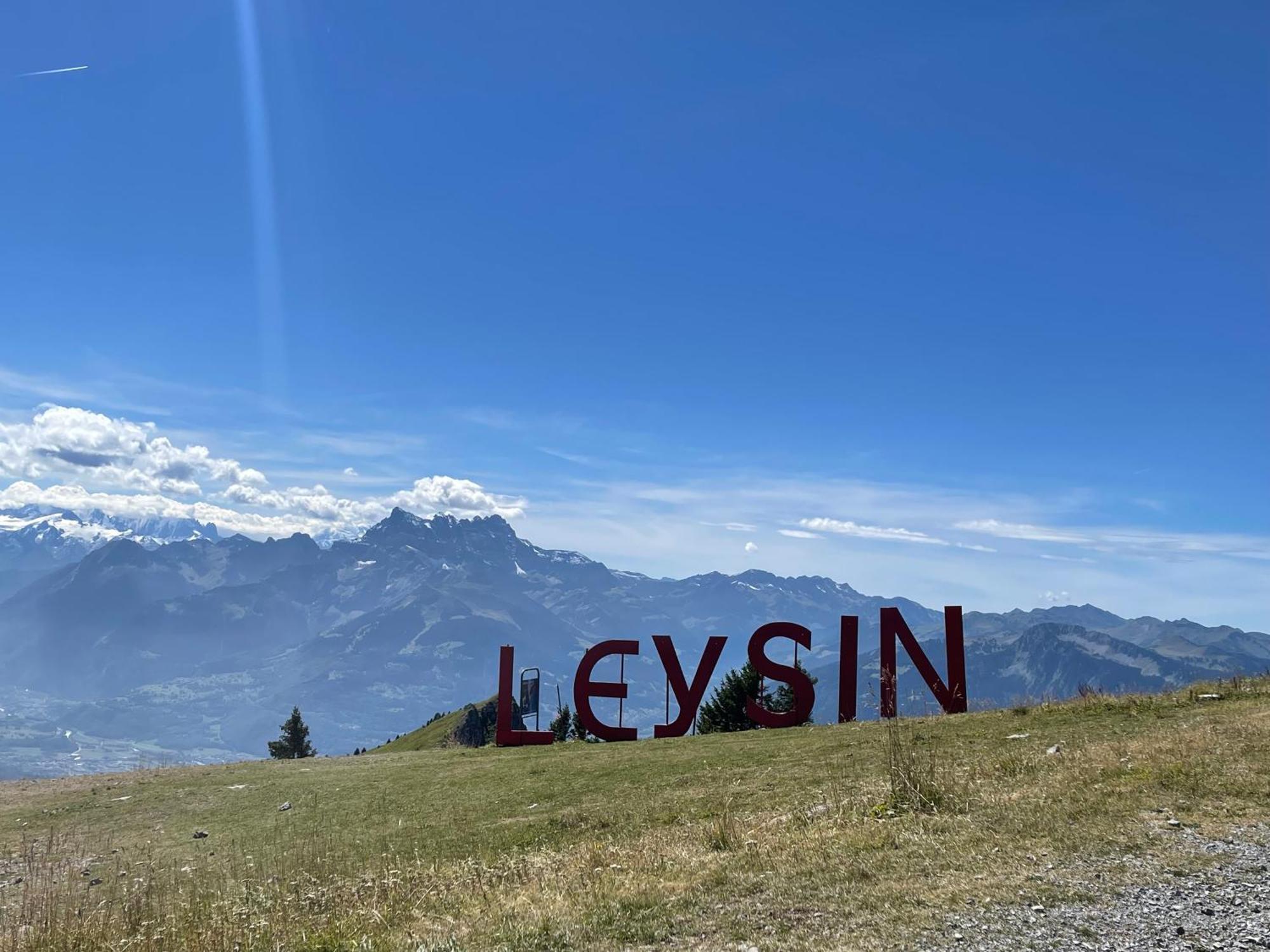 Charmant Appartement Au Vagabond Leysin Extérieur photo